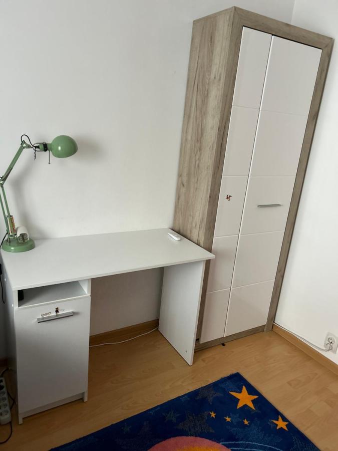 Lalelelor Apartment Сучава Экстерьер фото