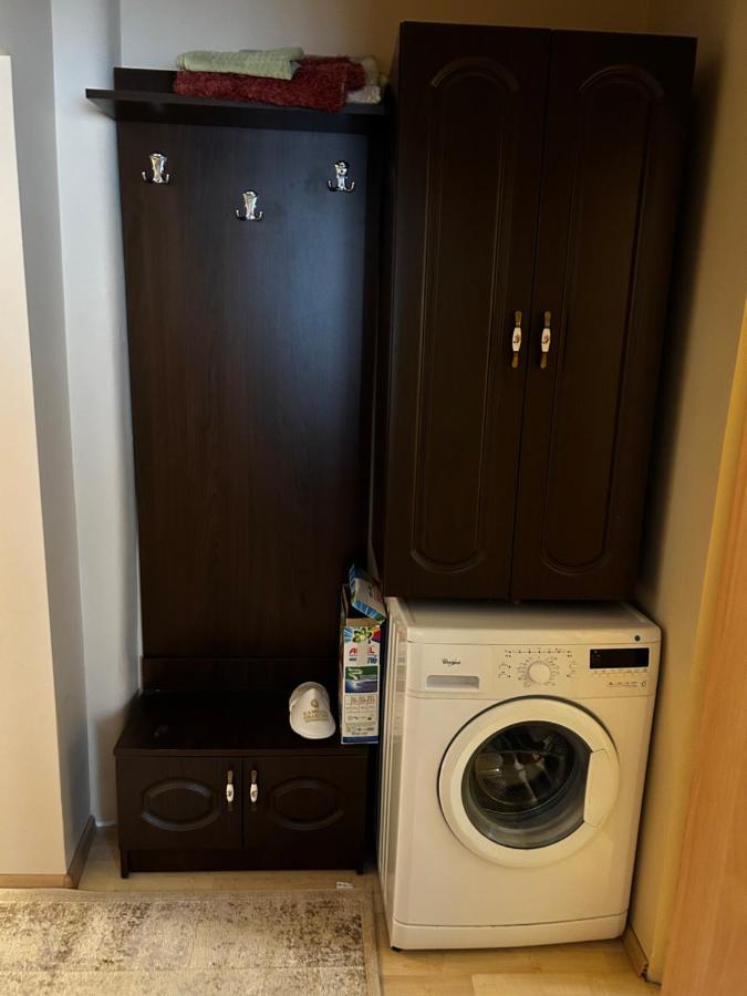 Lalelelor Apartment Сучава Экстерьер фото